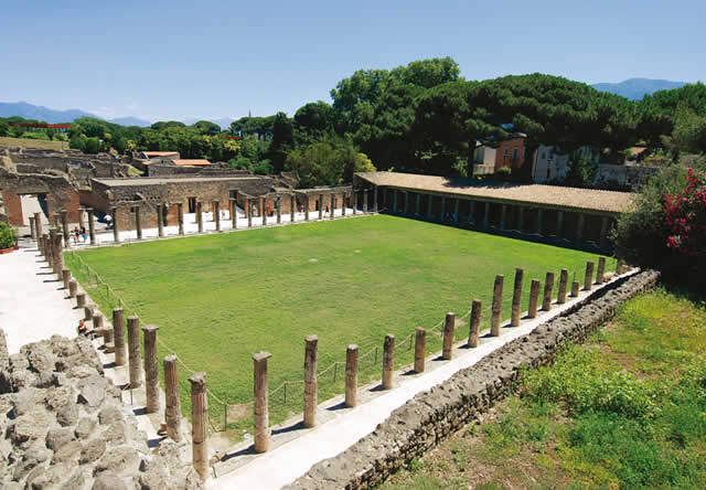 The large courtyard of the Gladiators' Barracks