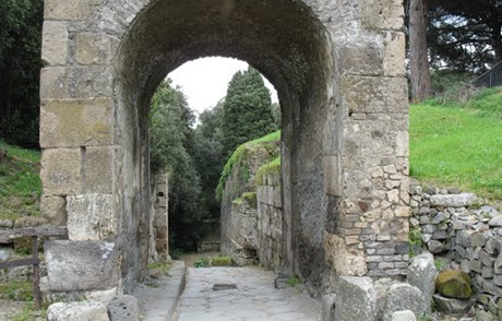 Porta di Nola Necropolis